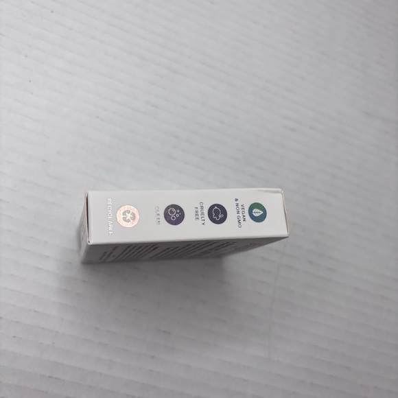 New TYS BEAUTY Angel Face Heaven Setting Powder - Picture 5 of 7